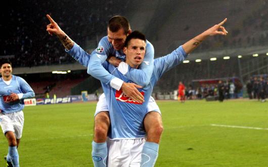 Hamsik esulta dopo il gol; 23/12/2007